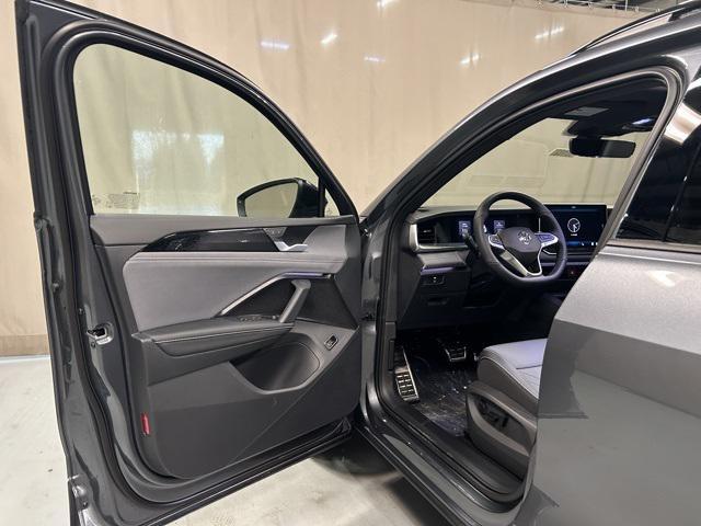 new 2026 Volkswagen Tiguan car, priced at $40,837