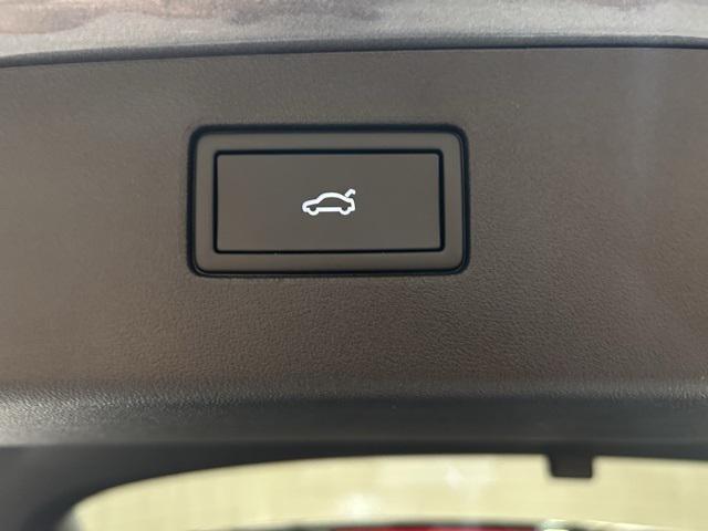 new 2026 Volkswagen Tiguan car, priced at $40,837