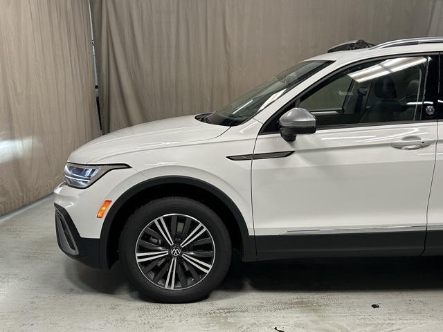 new 2024 Volkswagen Tiguan car, priced at $32,610