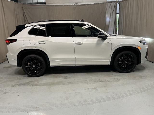 new 2025 Volkswagen Tiguan car, priced at $39,941