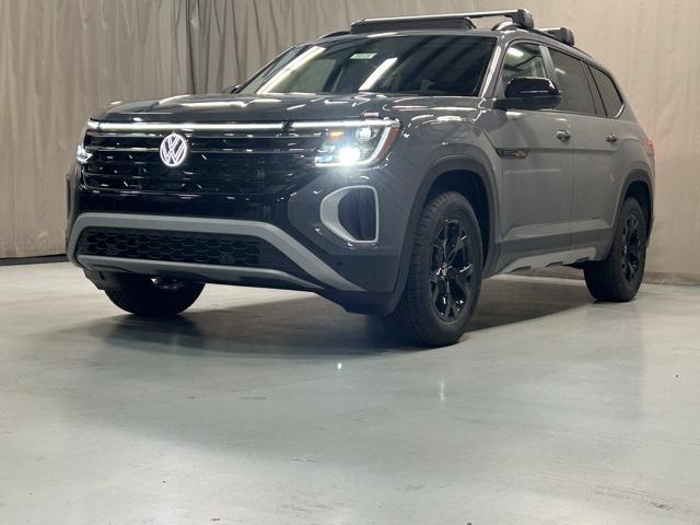 new 2025 Volkswagen Atlas car, priced at $45,796