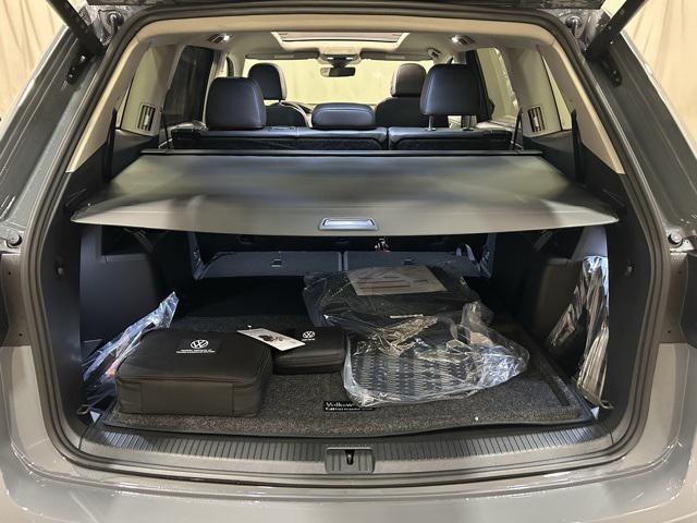 new 2025 Volkswagen Atlas car, priced at $45,796