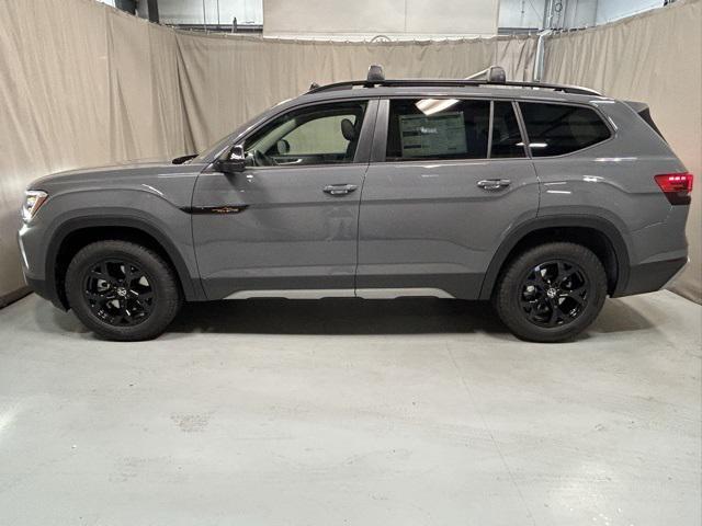 new 2025 Volkswagen Atlas car, priced at $45,796