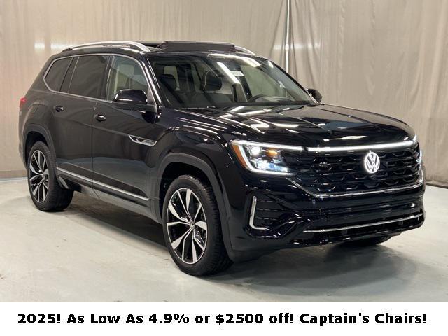 new 2025 Volkswagen Atlas car, priced at $53,754