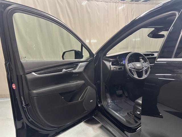 used 2021 Cadillac XT5 car, priced at $23,216