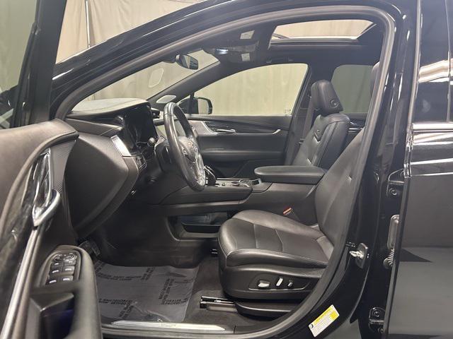 used 2021 Cadillac XT5 car, priced at $23,216