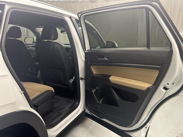 used 2022 Volkswagen Atlas Cross Sport car, priced at $23,992