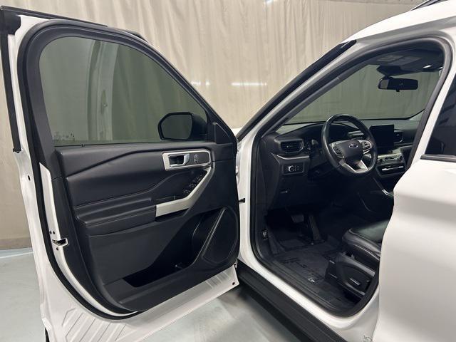 used 2021 Ford Explorer car, priced at $27,000