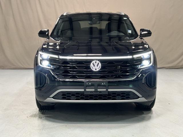 used 2024 Volkswagen Atlas Cross Sport car, priced at $35,499