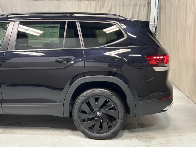 new 2025 Volkswagen Atlas car