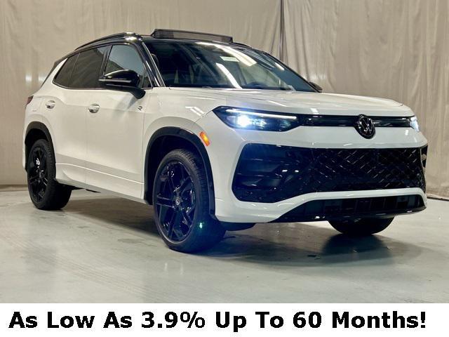 new 2025 Volkswagen Tiguan car, priced at $39,586