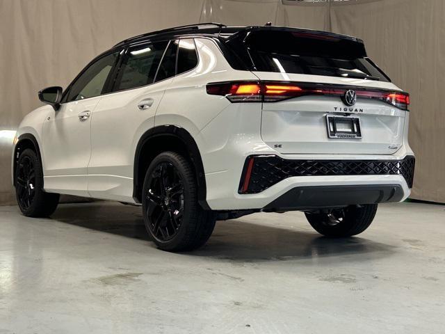 new 2025 Volkswagen Tiguan car, priced at $39,586