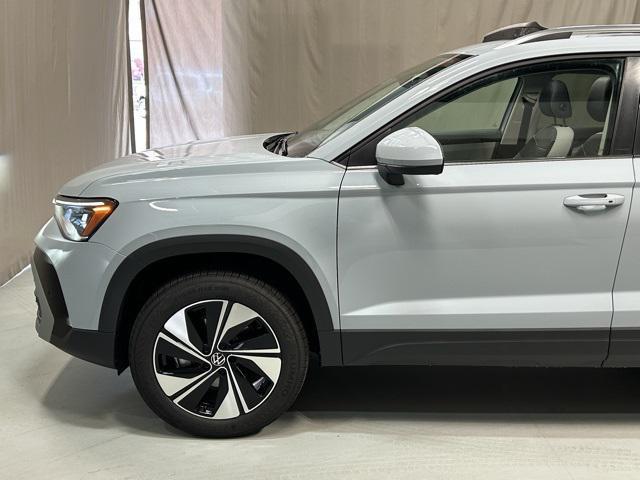 new 2025 Volkswagen Taos car, priced at $32,401