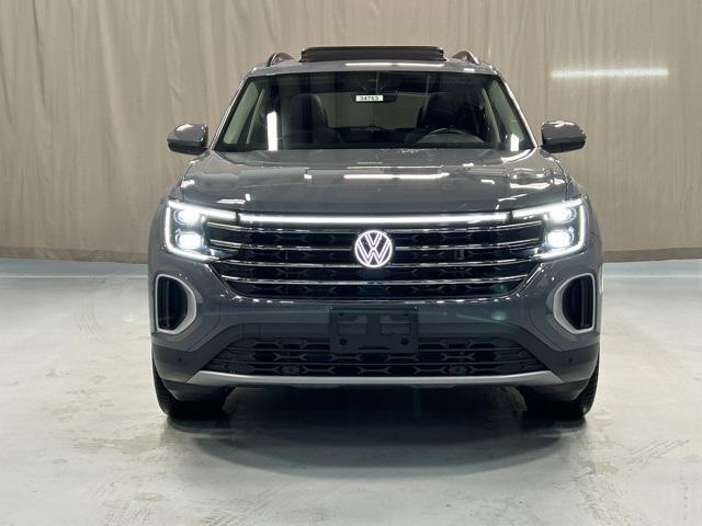 new 2025 Volkswagen Atlas car