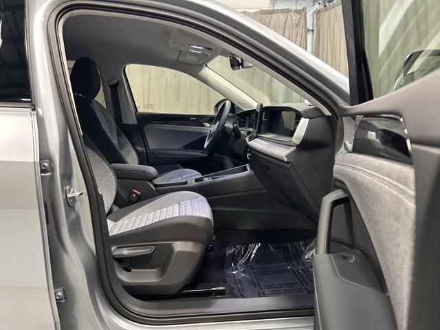 new 2025 Volkswagen Tiguan car, priced at $32,826