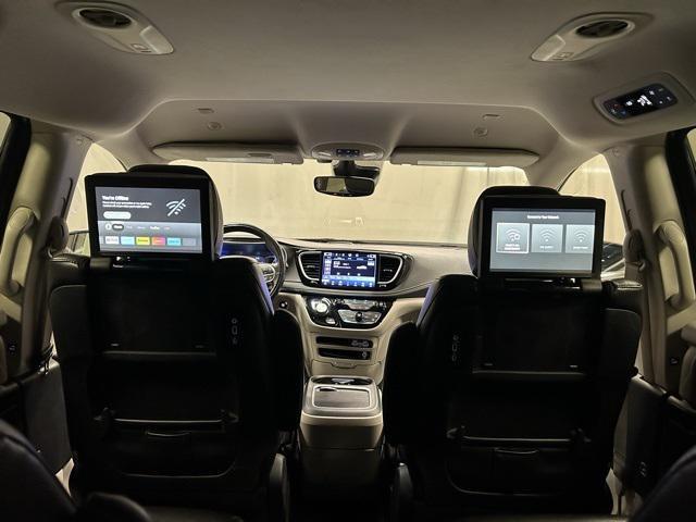 used 2022 Chrysler Pacifica Hybrid car, priced at $21,200