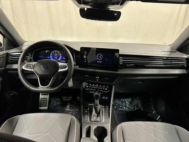 new 2025 Volkswagen Jetta car