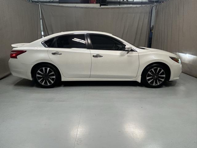 used 2016 Nissan Altima car, priced at $7,995