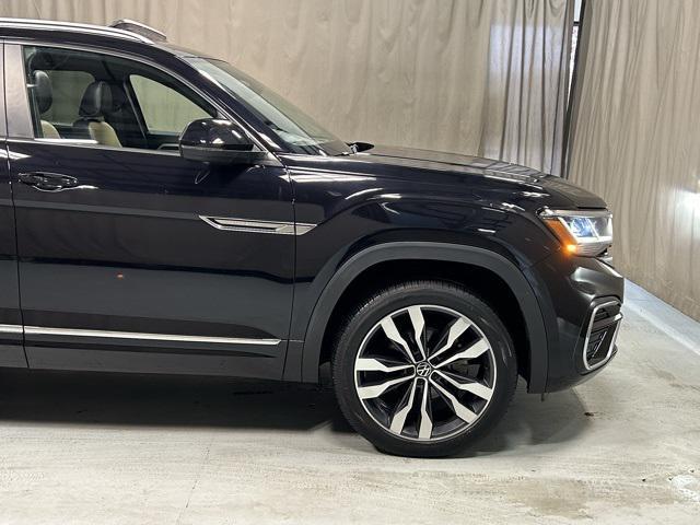 used 2021 Volkswagen Atlas Cross Sport car, priced at $31,999