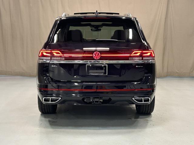 new 2025 Volkswagen Atlas car, priced at $57,032