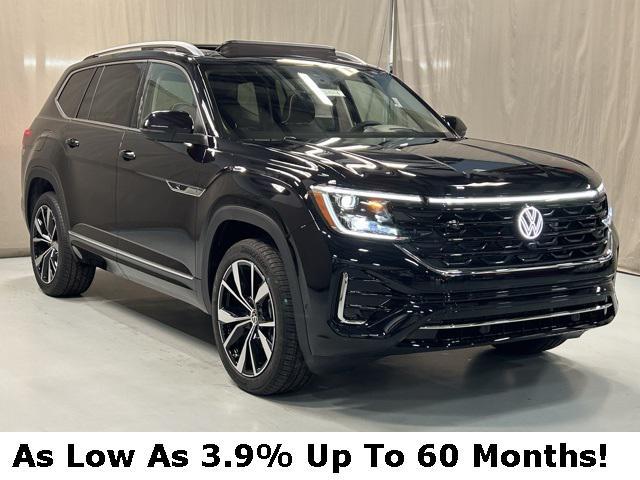 new 2025 Volkswagen Atlas car, priced at $57,032