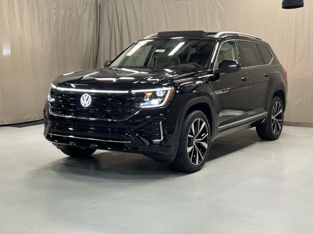 new 2025 Volkswagen Atlas car, priced at $57,032