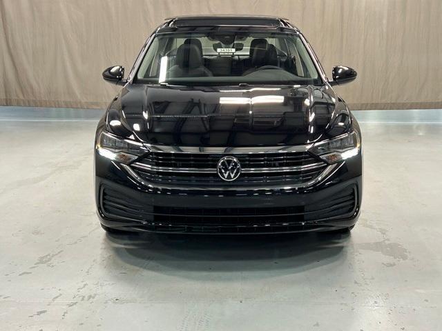 new 2024 Volkswagen Jetta car, priced at $27,377