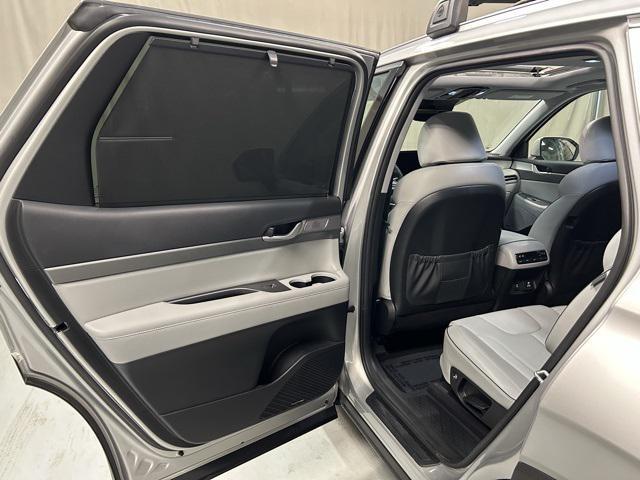 used 2024 Hyundai Palisade car, priced at $35,999