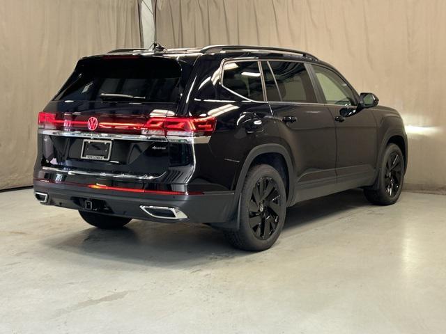 new 2025 Volkswagen Atlas car, priced at $43,822