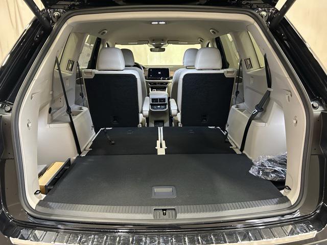 new 2025 Volkswagen Atlas car, priced at $43,822