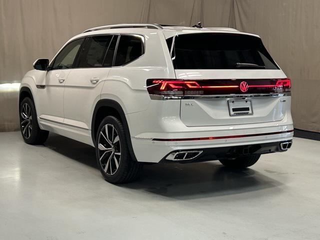 new 2025 Volkswagen Atlas car, priced at $52,651