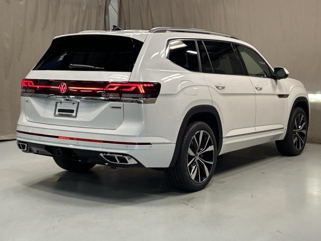 new 2025 Volkswagen Atlas car, priced at $52,651