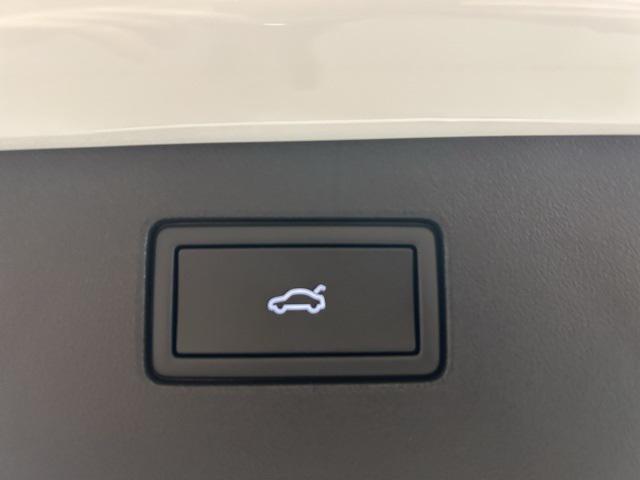 new 2025 Volkswagen Tiguan car, priced at $37,809