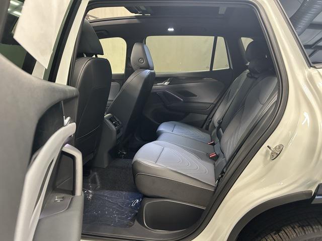 new 2025 Volkswagen Tiguan car, priced at $37,809