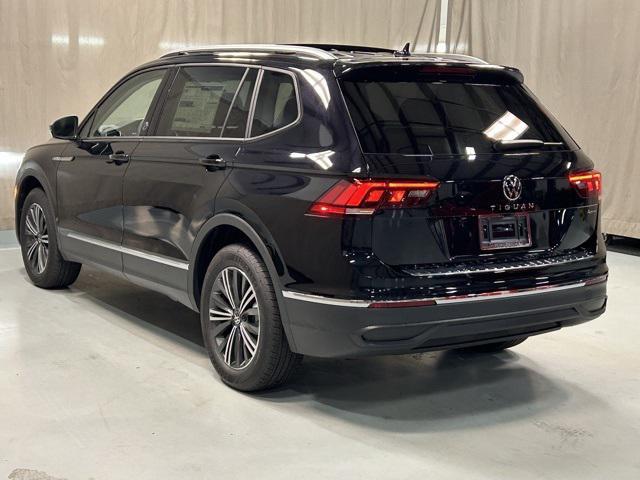 new 2024 Volkswagen Tiguan car, priced at $32,526