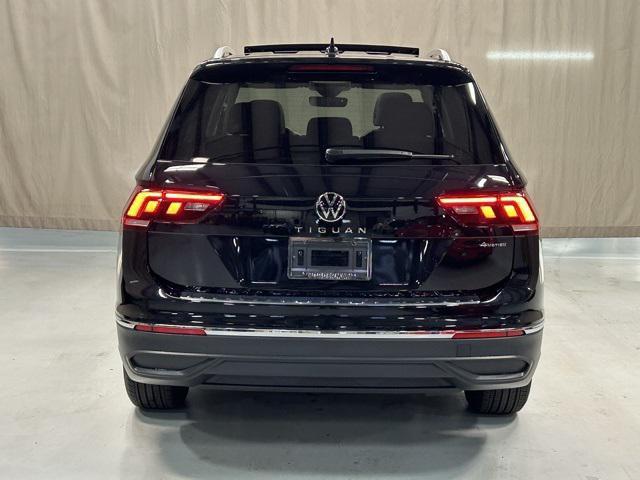 new 2024 Volkswagen Tiguan car, priced at $32,526