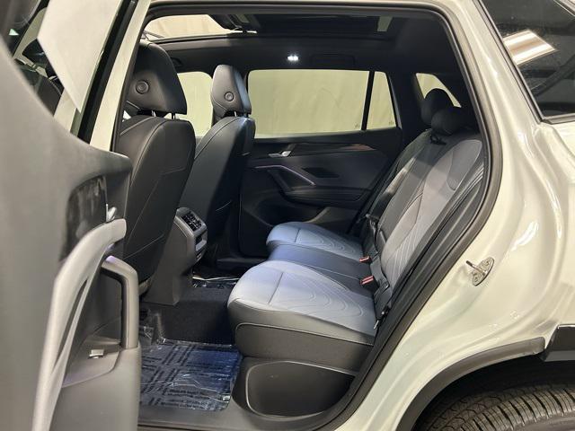 new 2025 Volkswagen Tiguan car, priced at $39,941