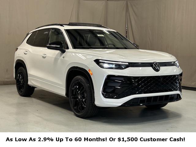 new 2025 Volkswagen Tiguan car, priced at $37,941