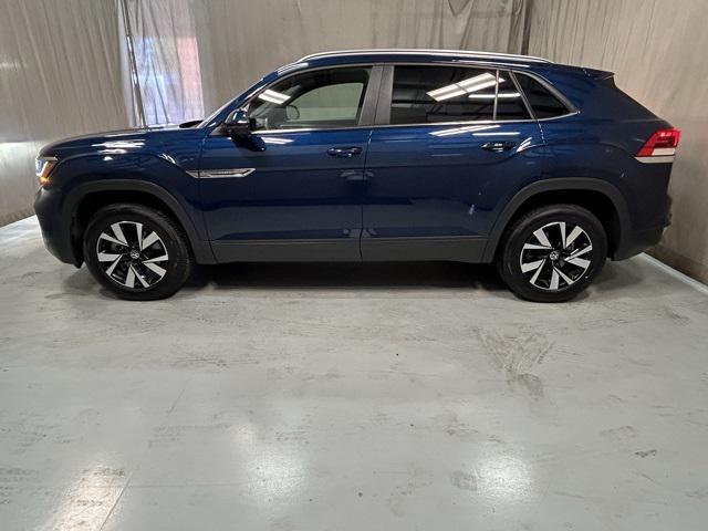 used 2022 Volkswagen Atlas Cross Sport car, priced at $25,667