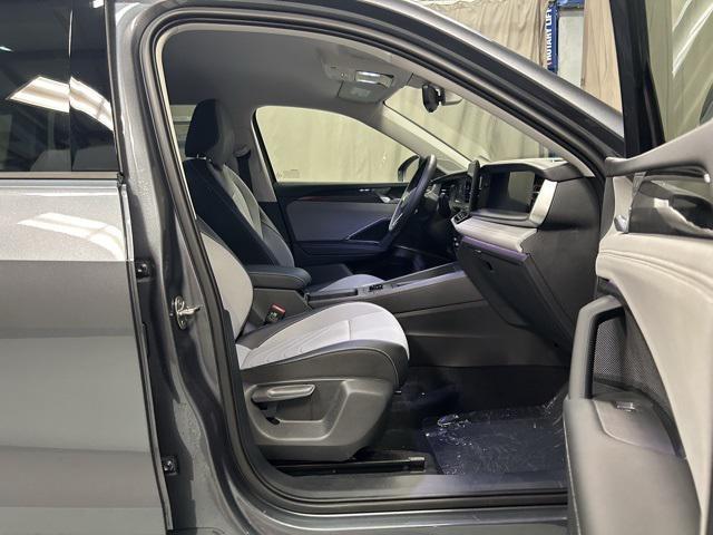 new 2025 Volkswagen Tiguan car, priced at $34,826
