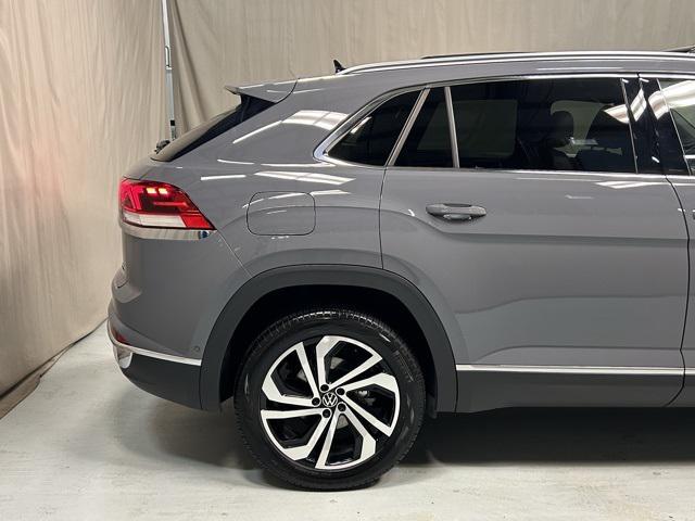 used 2021 Volkswagen Atlas Cross Sport car, priced at $33,899