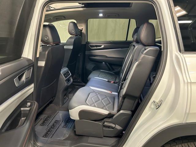 new 2024 Volkswagen Atlas car, priced at $51,630