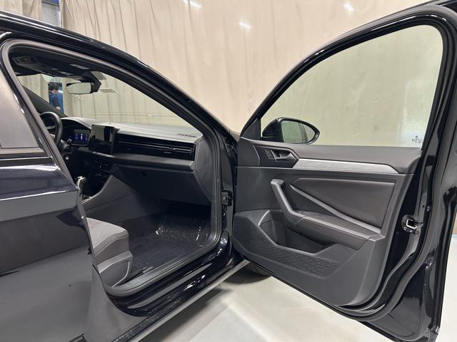 new 2025 Volkswagen Jetta car, priced at $25,526