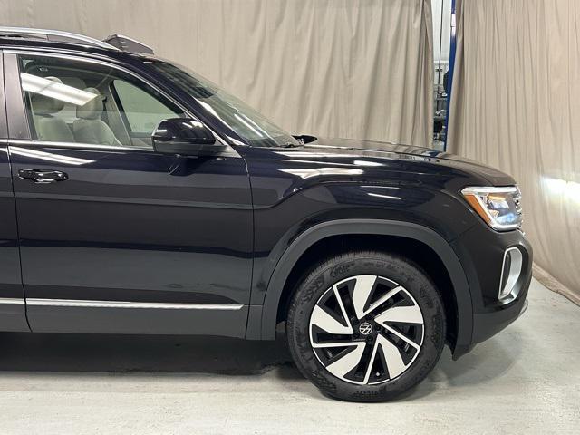 new 2025 Volkswagen Atlas car, priced at $48,566