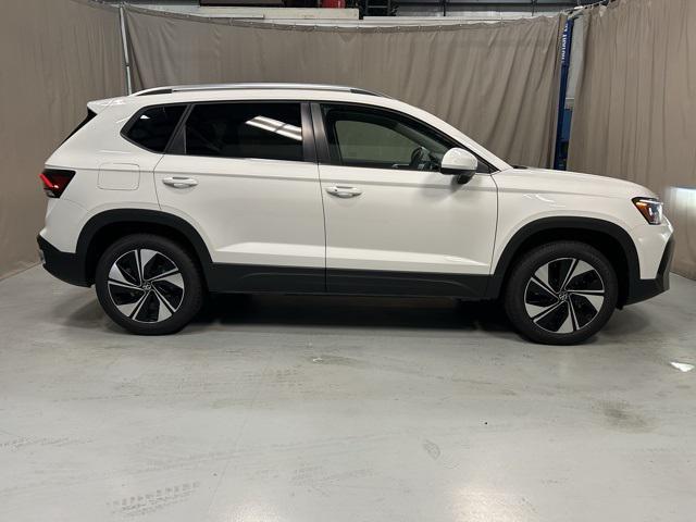 new 2025 Volkswagen Taos car, priced at $32,556