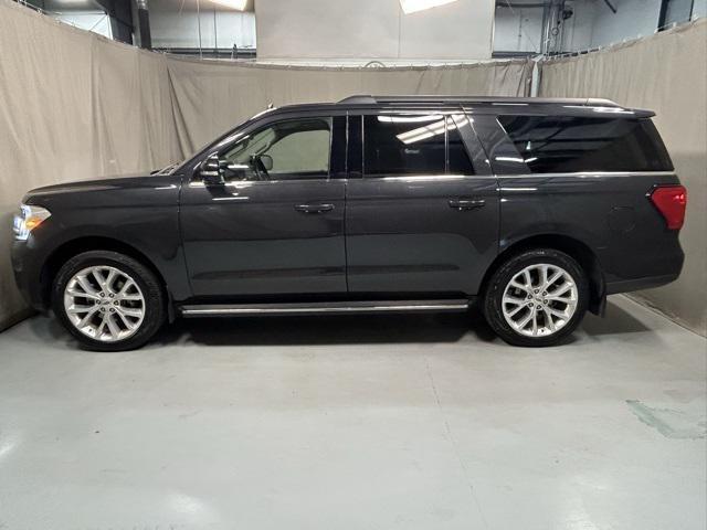 used 2022 Ford Expedition Max car, priced at $40,400