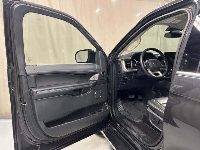 used 2022 Ford Expedition Max car, priced at $40,400