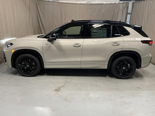new 2025 Volkswagen Tiguan car, priced at $39,131