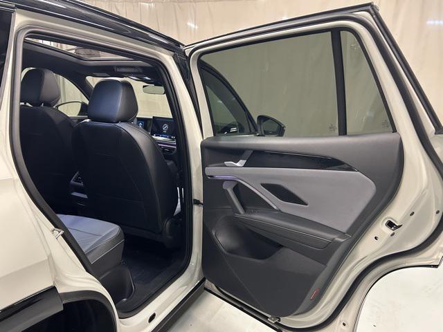 new 2025 Volkswagen Tiguan car, priced at $39,131