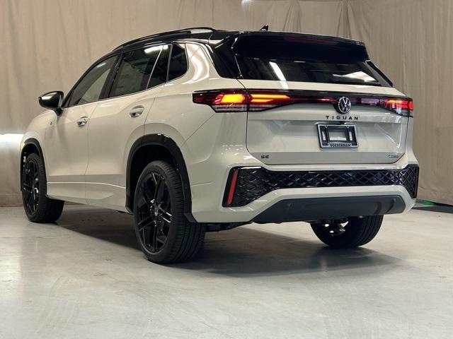 new 2025 Volkswagen Tiguan car, priced at $39,131